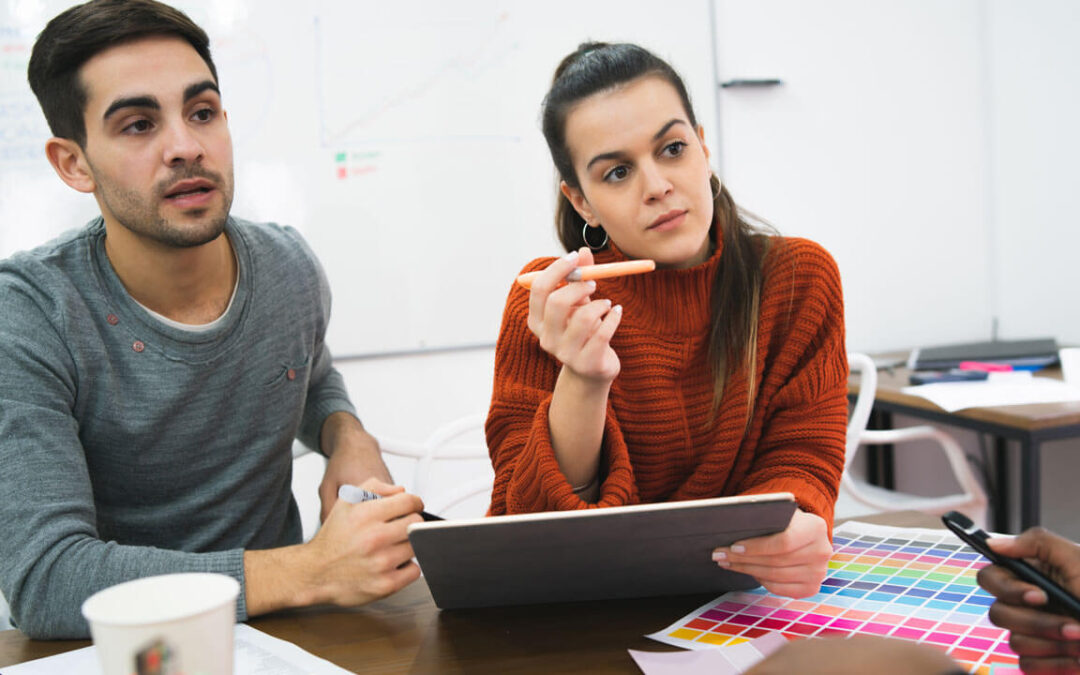 freelance vs digital Marketing consultant